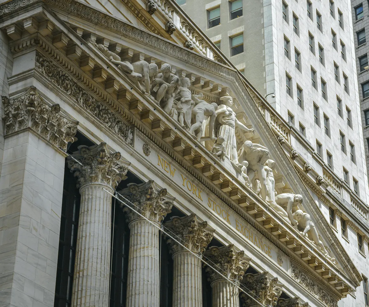 Exterior facade of the New York Stock Exchange building.