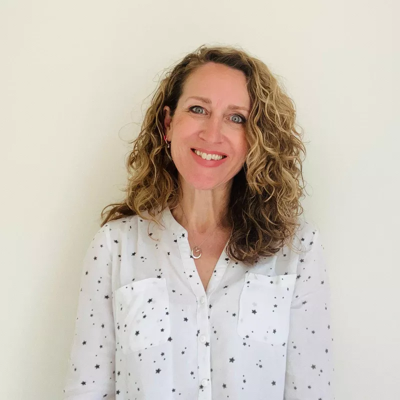 Dr Holly Jones, Clinical Psychologist at The Good Life Therapy Centre, Exeter