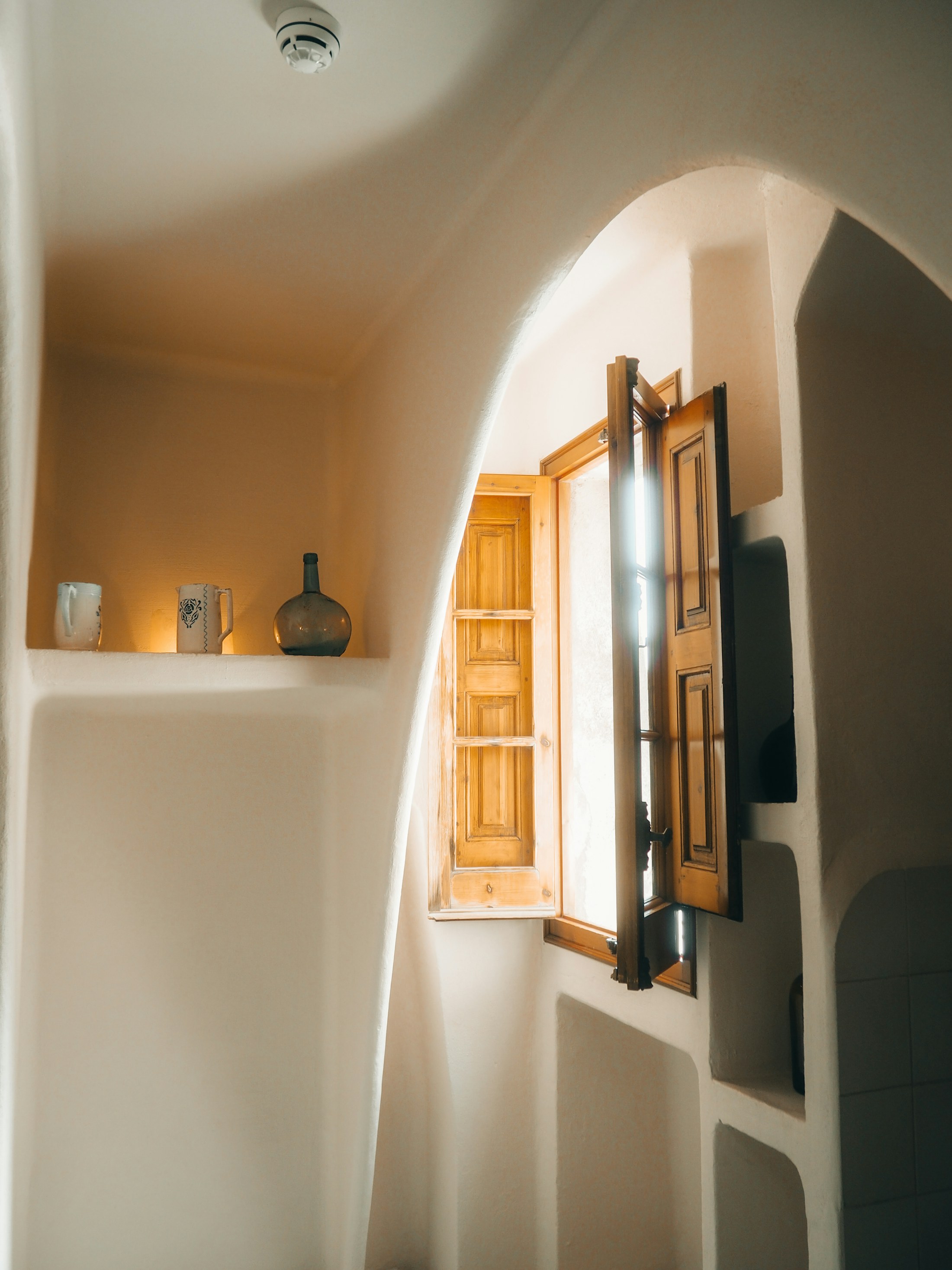Morning light in Lemoni