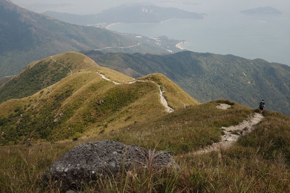1000_666.zolima_citymag_lantau_peak_21_VG.jpg