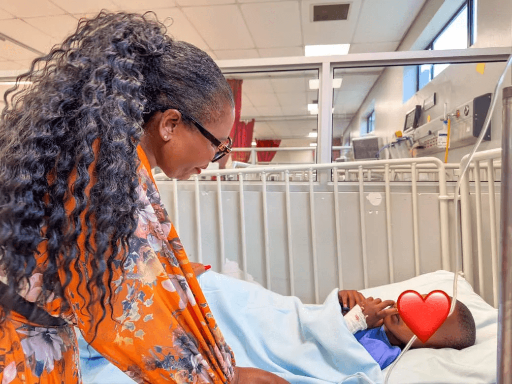 Photo:MEC visits six-year-old lightning strike victim – South African Daily