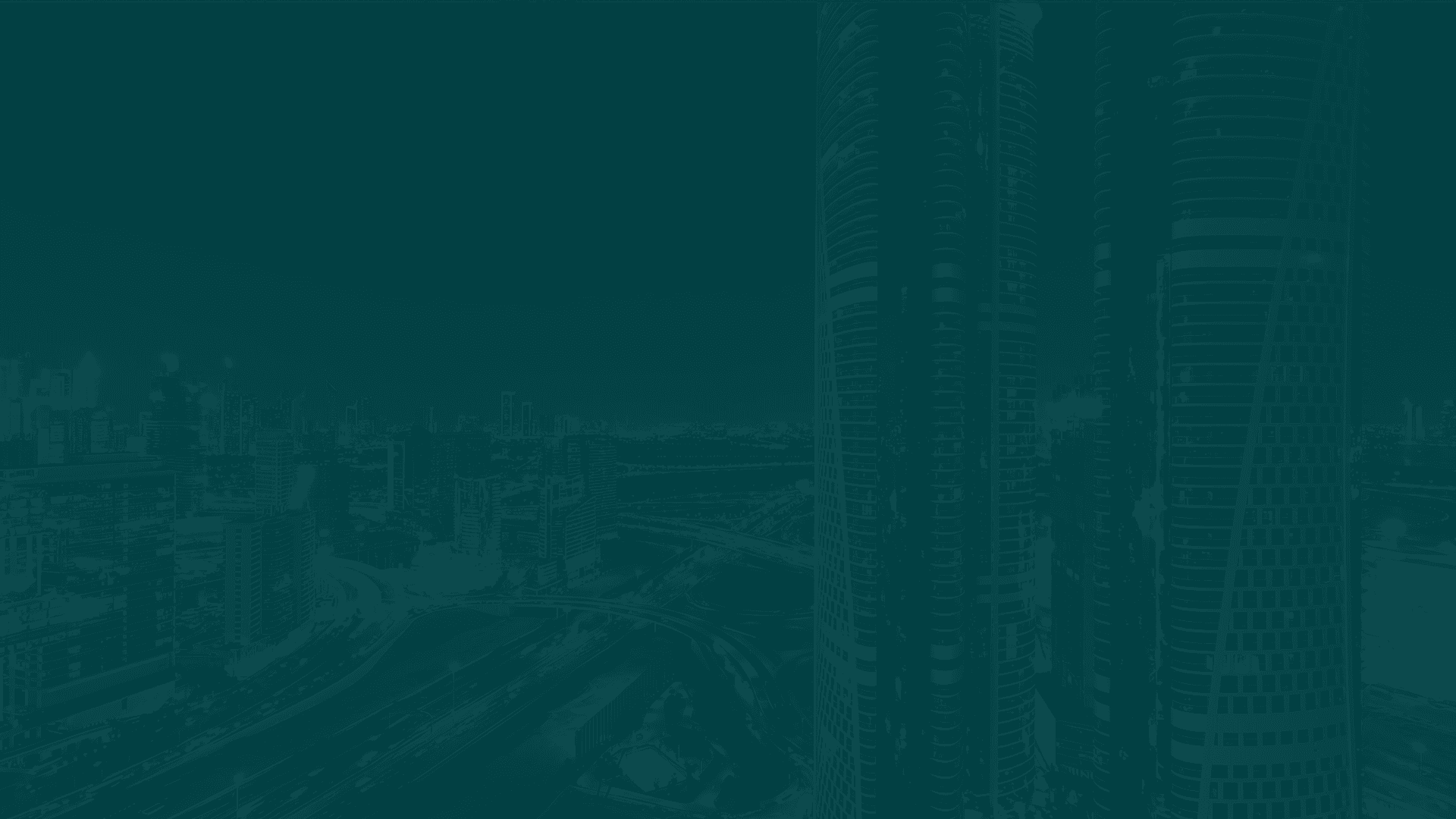 Paisagem urbana noturna desfocada em tons azulados, representando a vigilância constante e o rigor institucional em um ambiente financeiro global