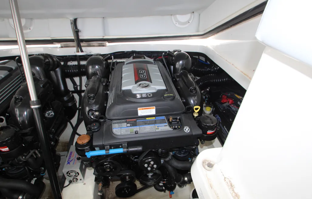 Boat thumbnail 9