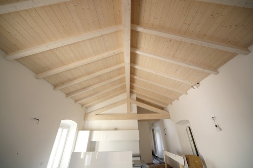 Tetto-in-legno-capriata-monza (Lesmo - MB) Galimberti-IMG_3323.jpg