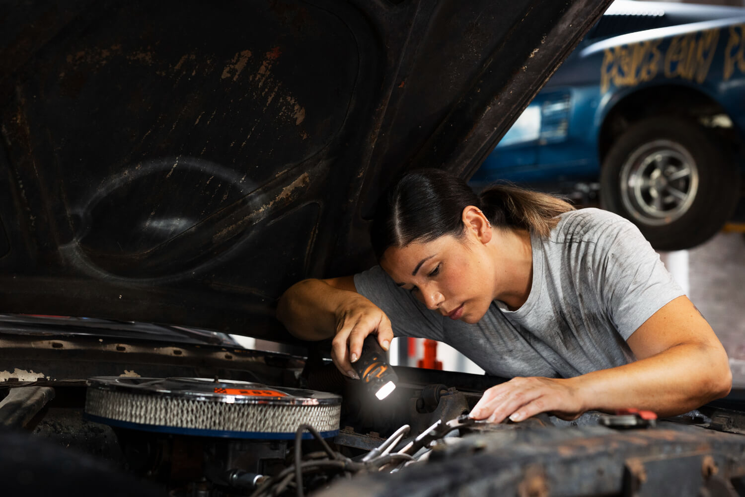 Car mechanic