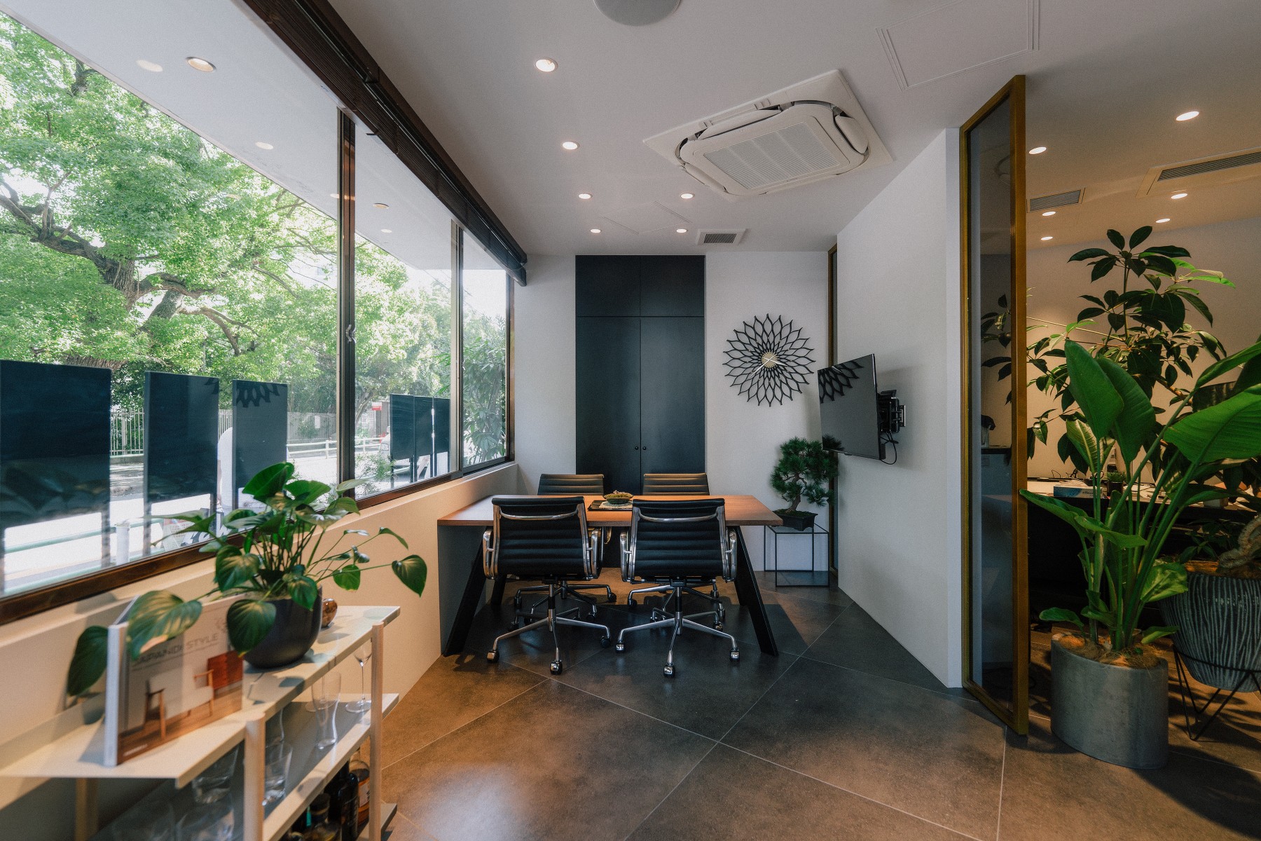 Real estate consultation in Tokyo Portfolio office in Hiroo