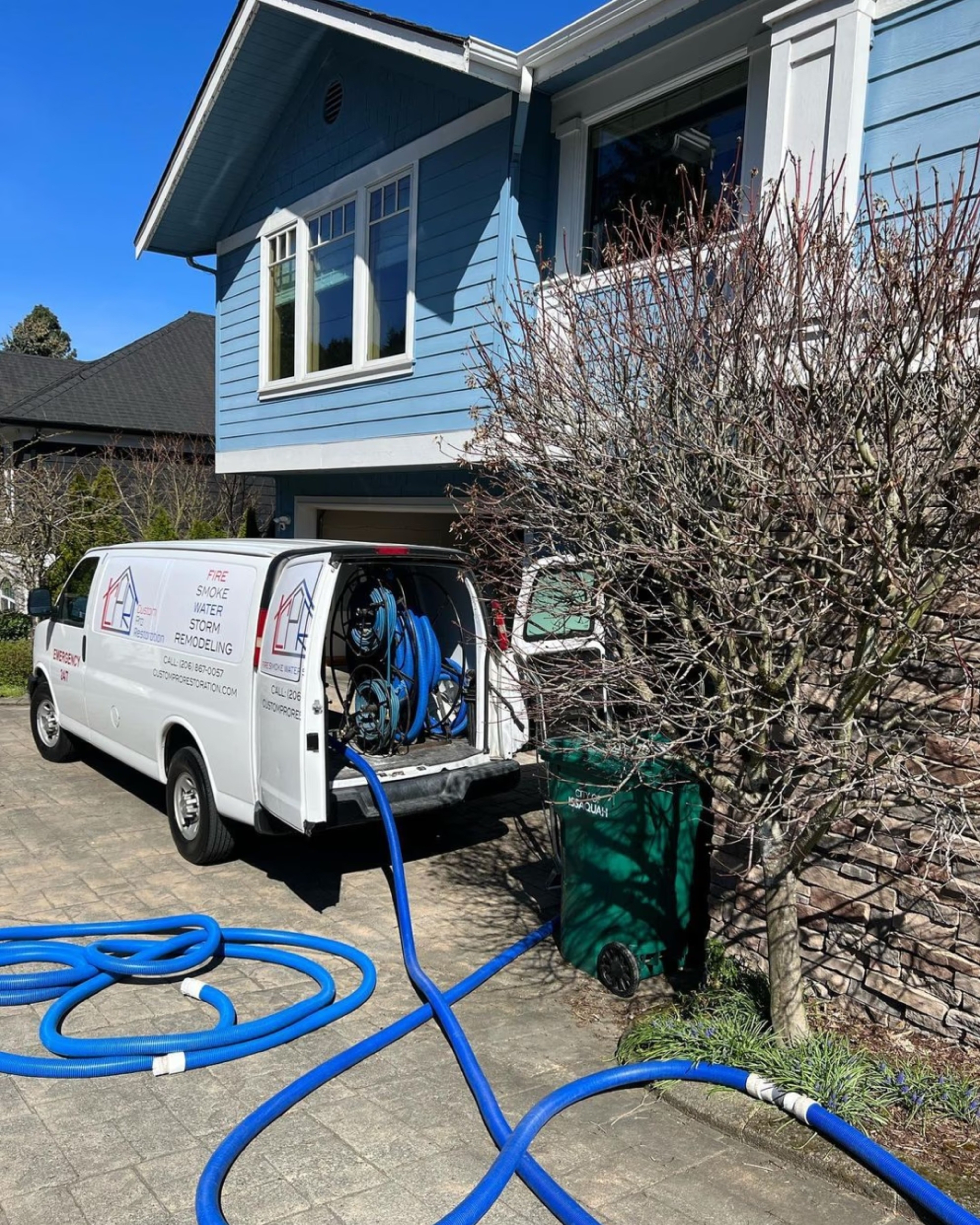 Custom Pro: 24/7 Emergency Restoration in Seattle