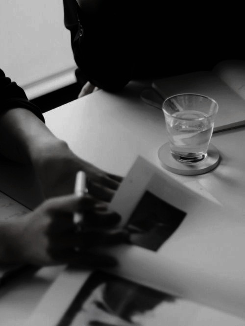 Hardware development team reviewing technical direction and early product risks