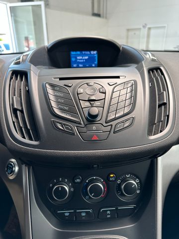 FORD Kuga 2016 WHITE Gebrauchtwagen - Galeriebild 5