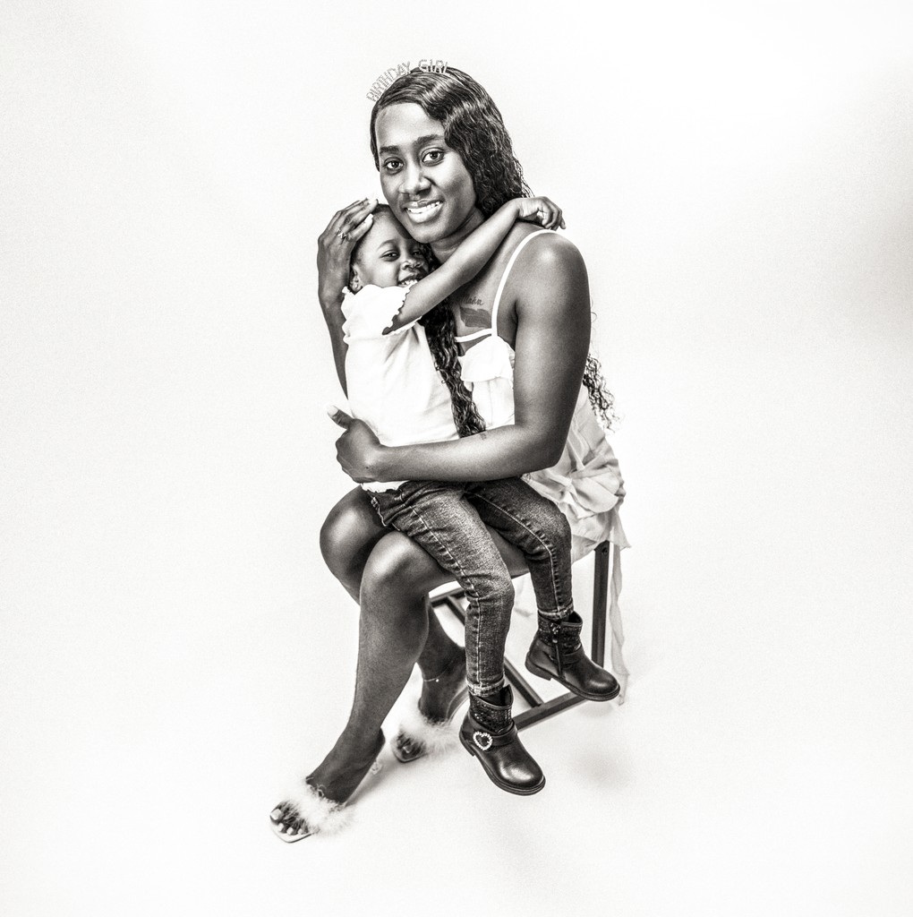 Rituel photographique — portrait artistique — confiance en soi — estime de soi — image de soi — fragment photographique — relique intime Maison Elion — photographe Seine-et-Marne 77 — portrait bespoke sur mesure — timeless photography France — photographie de rituel en France — portrait de luxe — image rare et significative