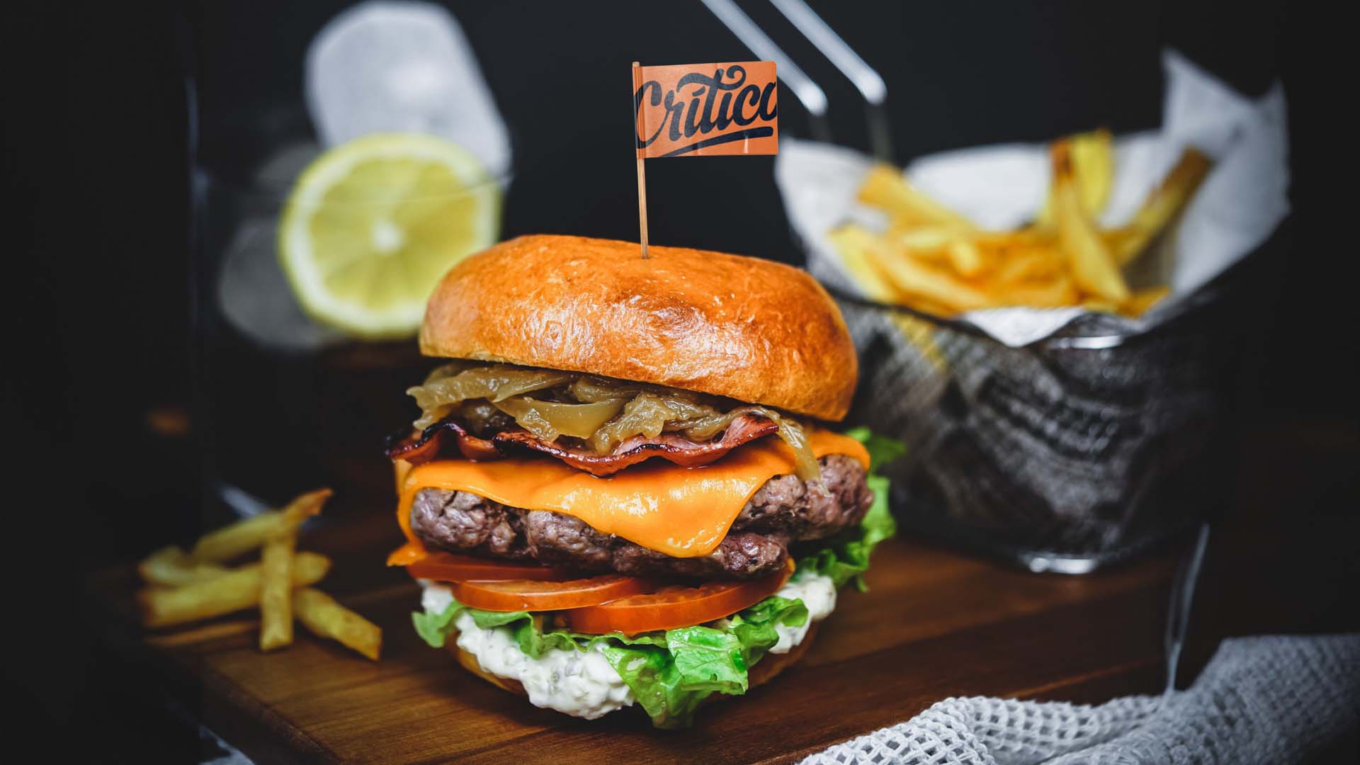 Hamburguesa con papas