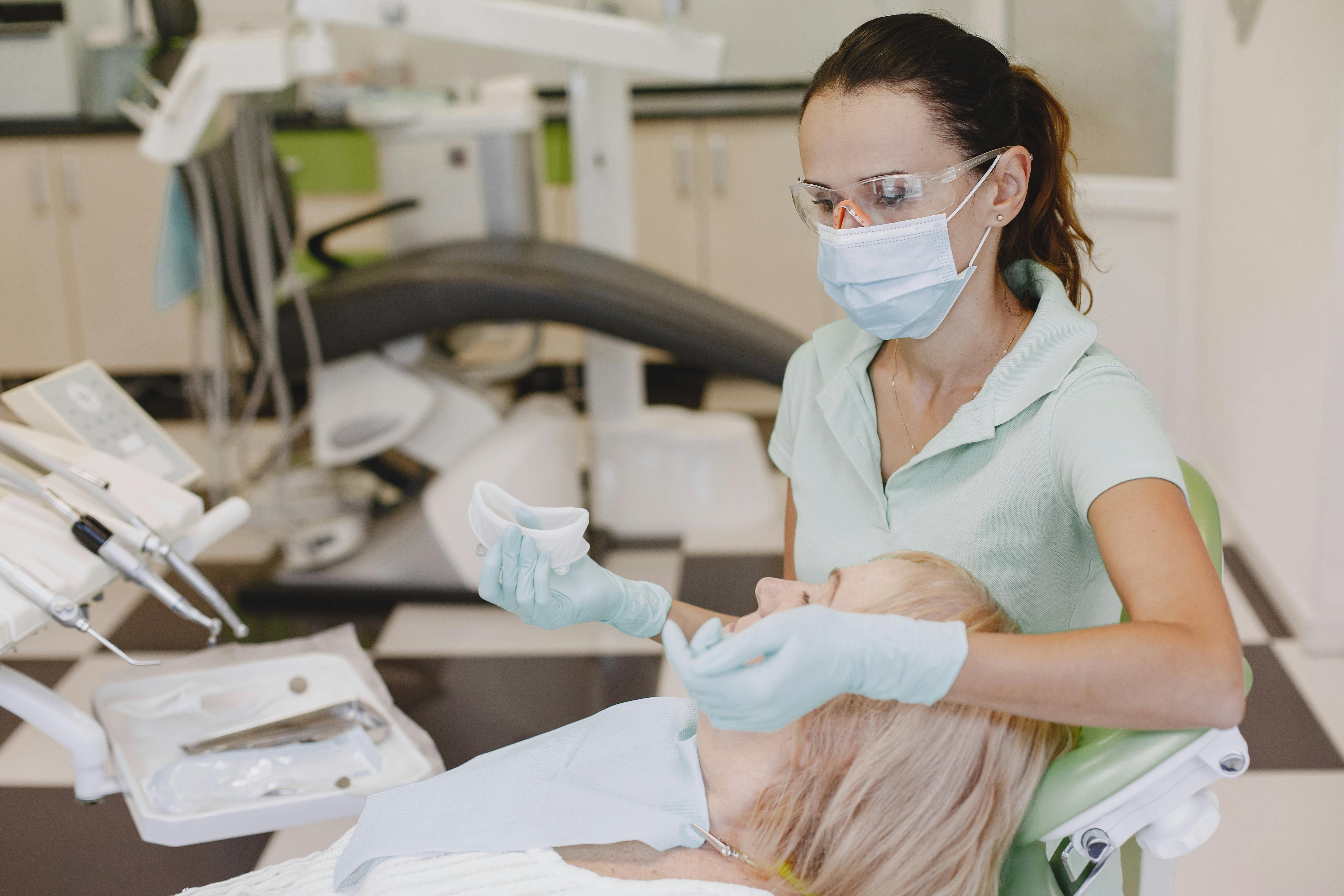dentist treating patinet
