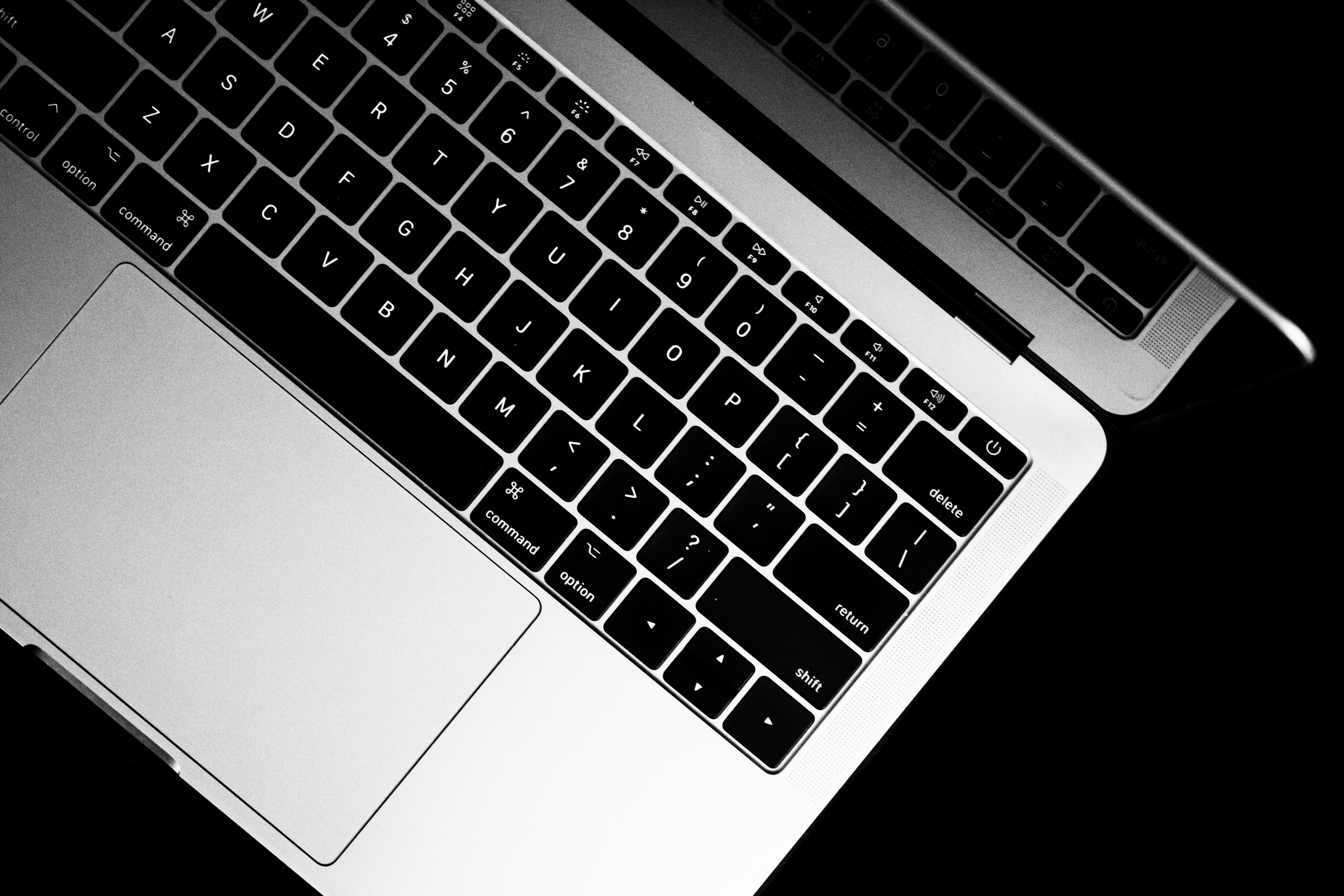 Laptop Laying - Preppy Wallpaper Laptop