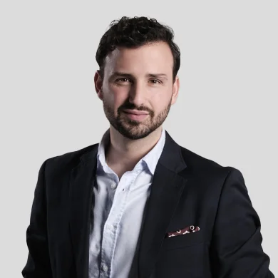 Profesor Álvaro Marín. ThePower