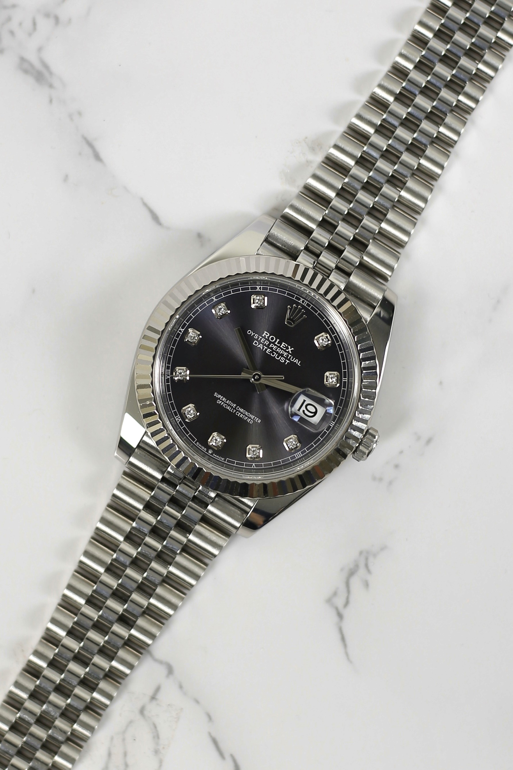 DATEJUST RHODIUM DIAMOND 18K WHITE GOLD BEZEL