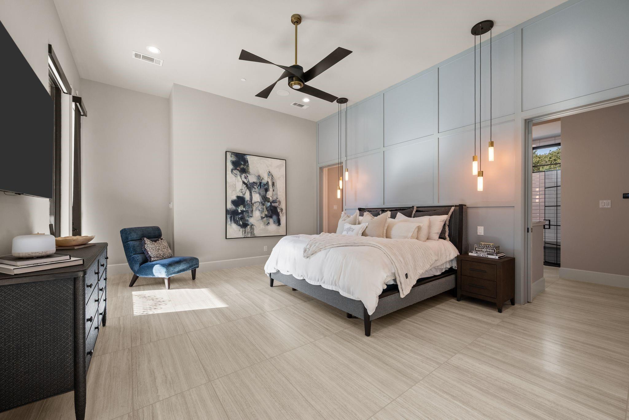 916 Dove Creek primary bedroom