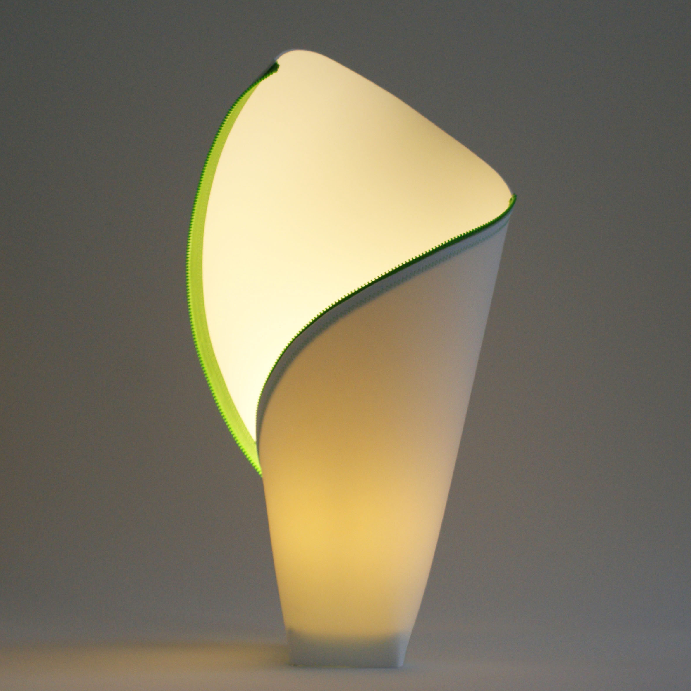 Lampe Babelute par Stuut