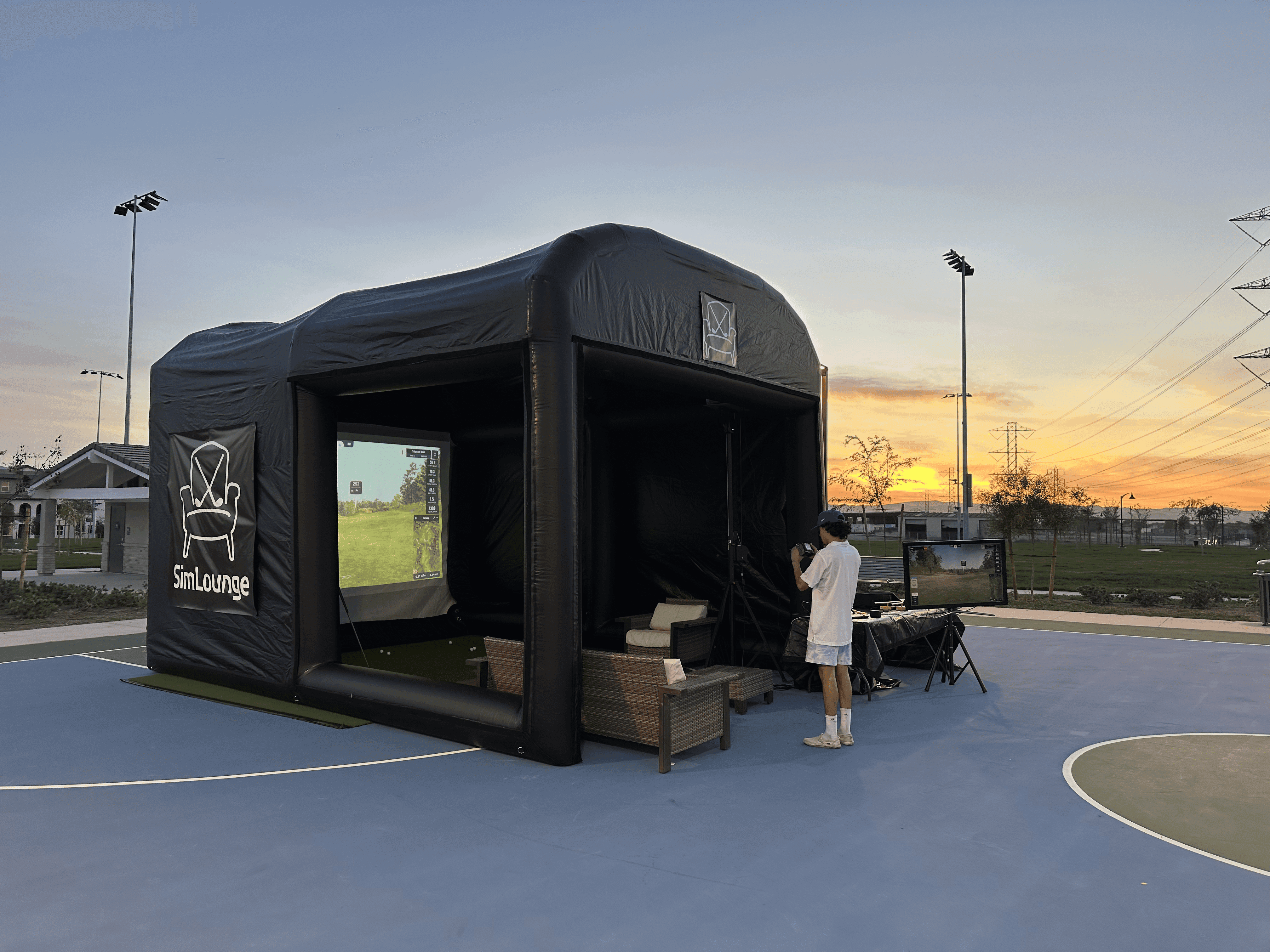 Coach explaining stuff to an athlete