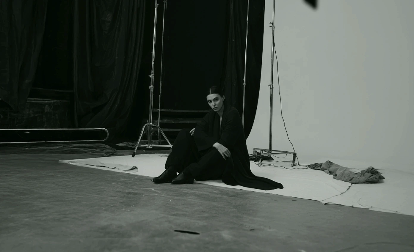 Man Wearing Sunglasses