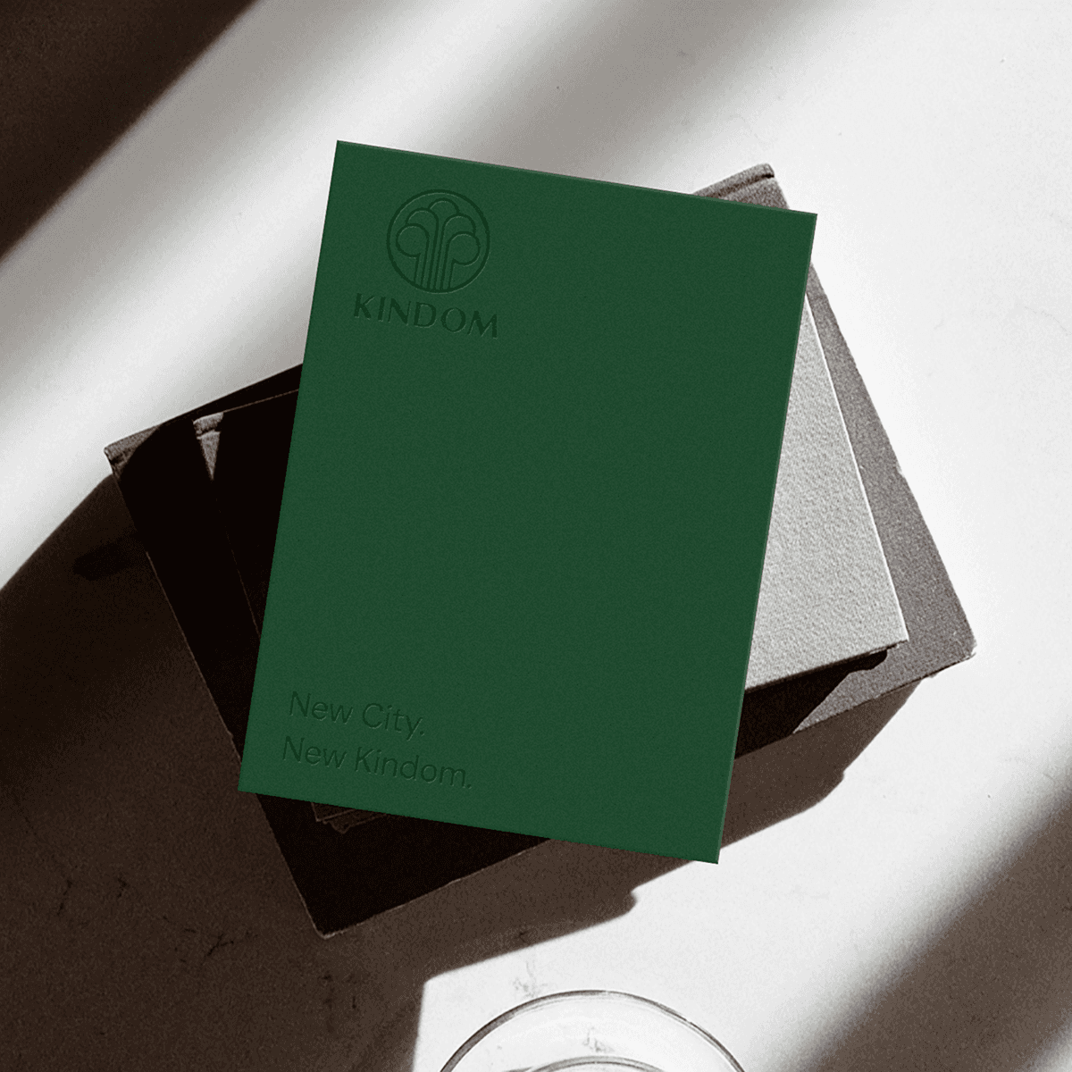 冠德集團品牌書 (Brand Book) 封面設計