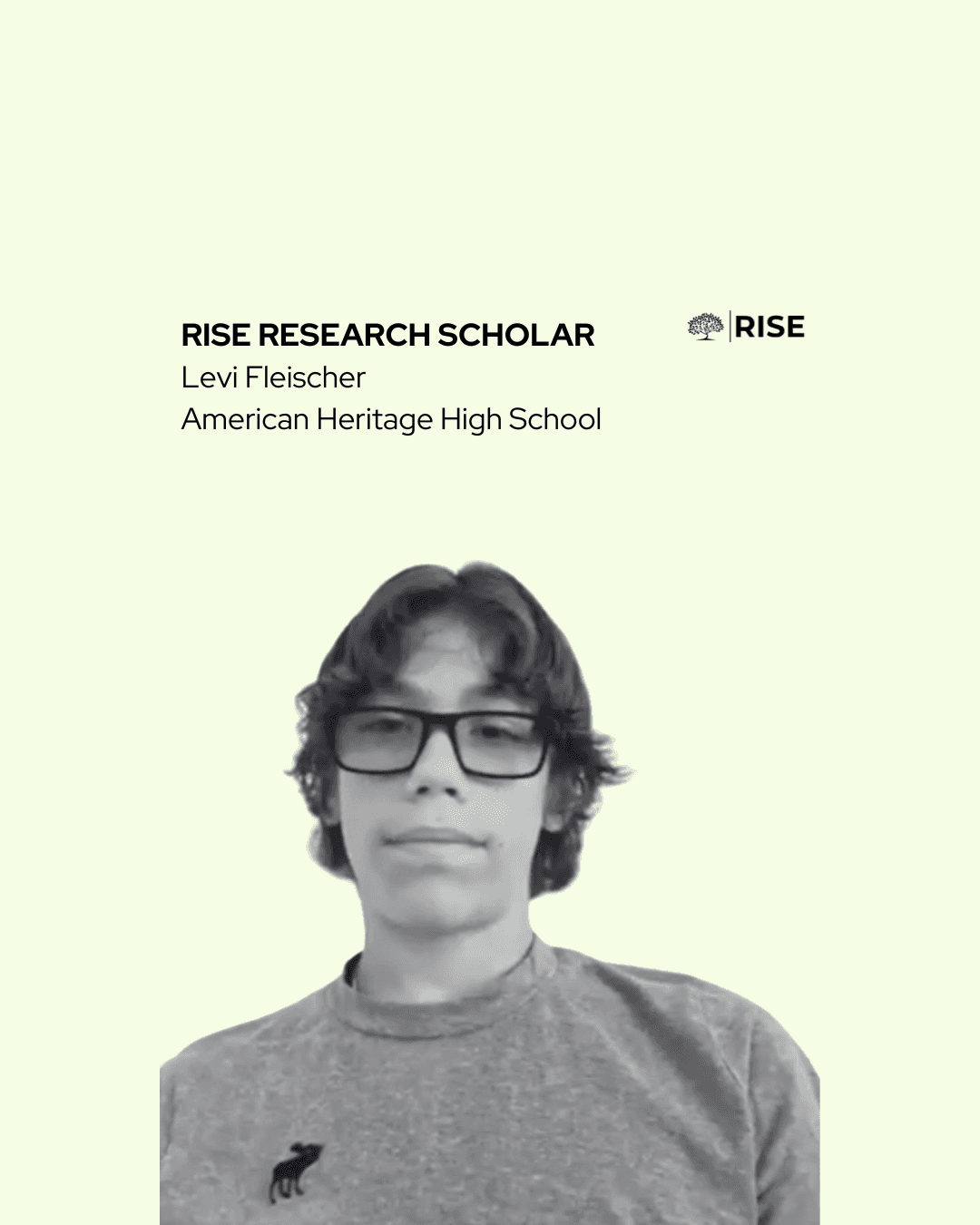 High school student sharing their rise research experience through the rise research Program