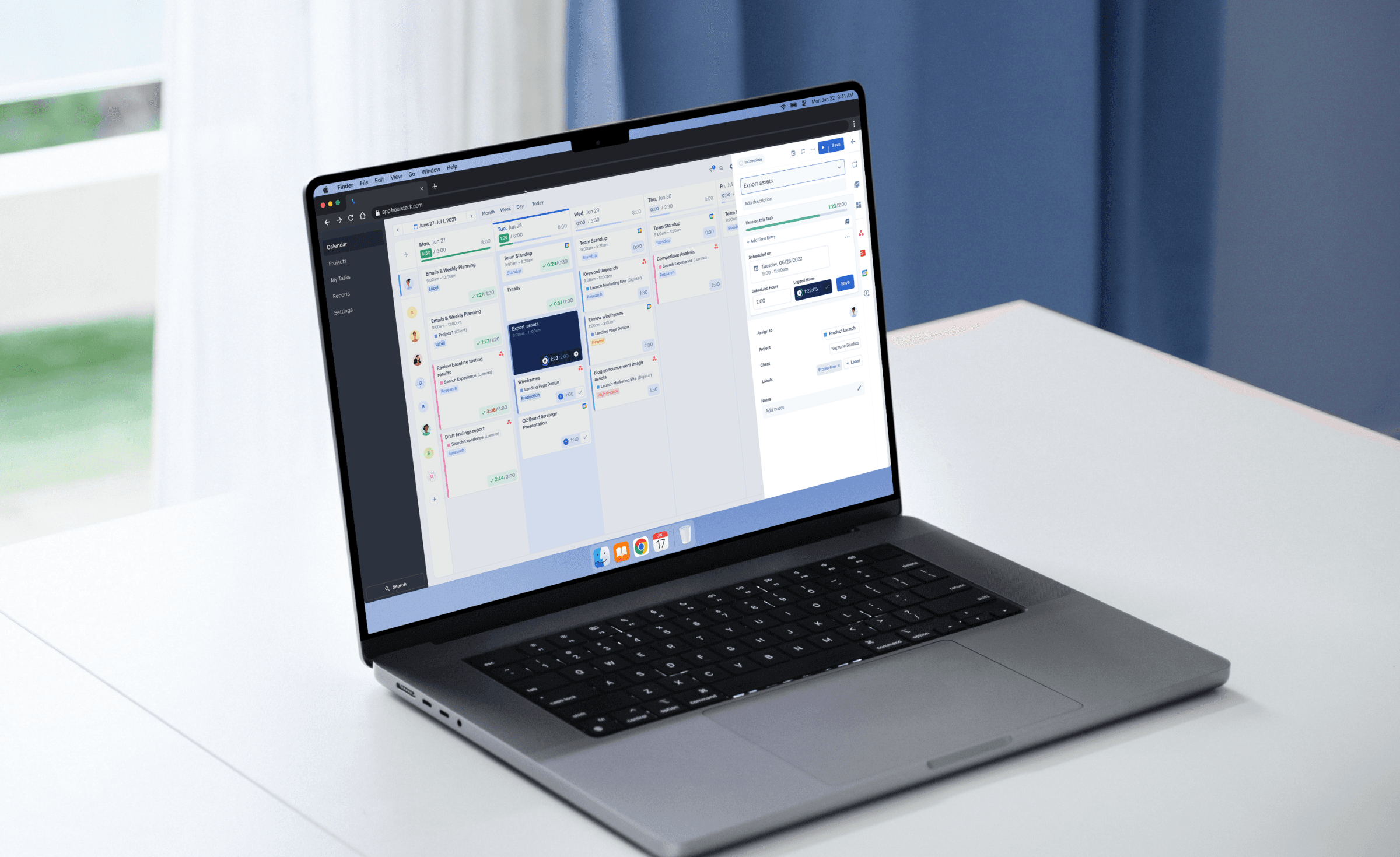 HourStack offers a powerful set of time management features in a clean, intuitive, and focused design