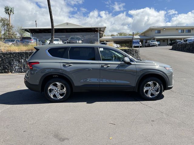 Grey Hyundai Santa Fe for rent in Kona Big Island Hawaii
