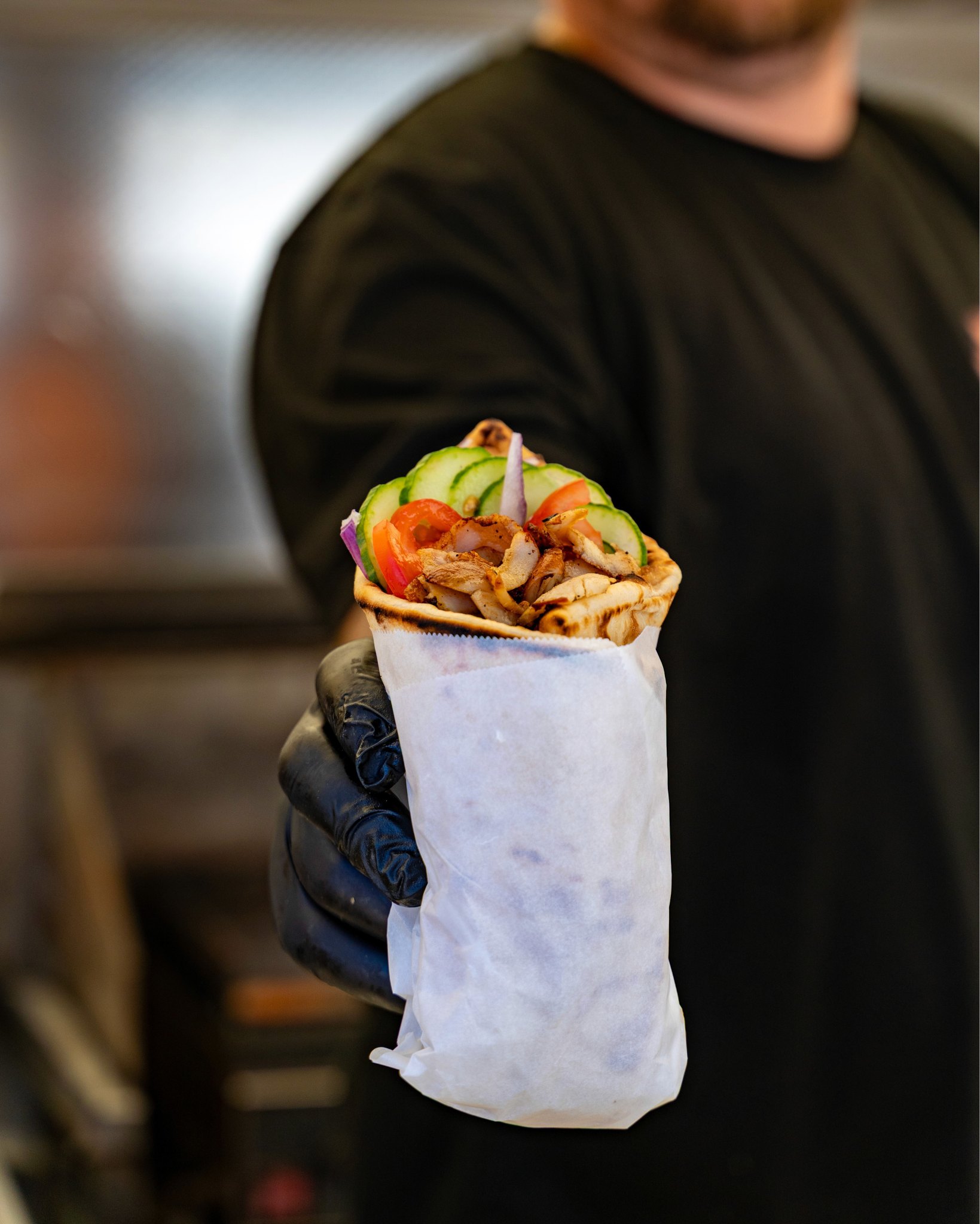 Gyros serving