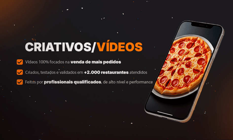 Criação de criativos e vídeos para redes sociais, com smartphone exibindo anúncio visual moderno para marketing digital e performance online.