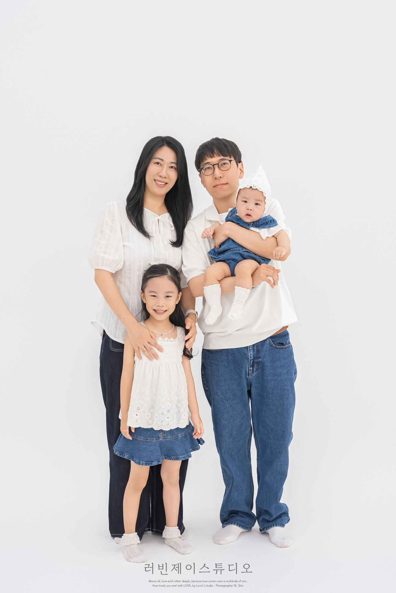 동탄가족사진 촬영 후기 | 러빈제이가 담아낸 미니가족스냅과 일반 가족사진 비교