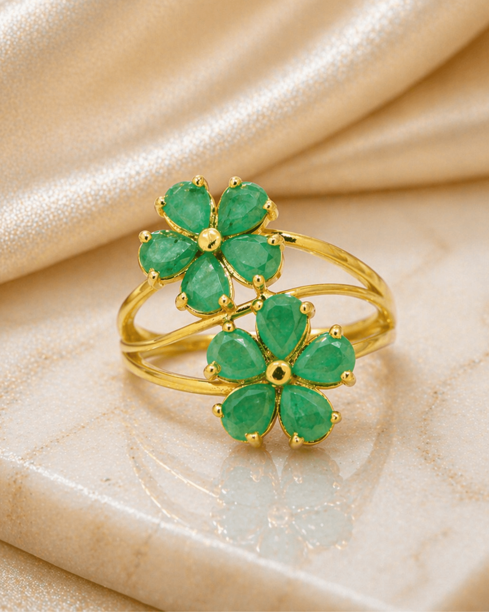 Emerald bloom floral ring