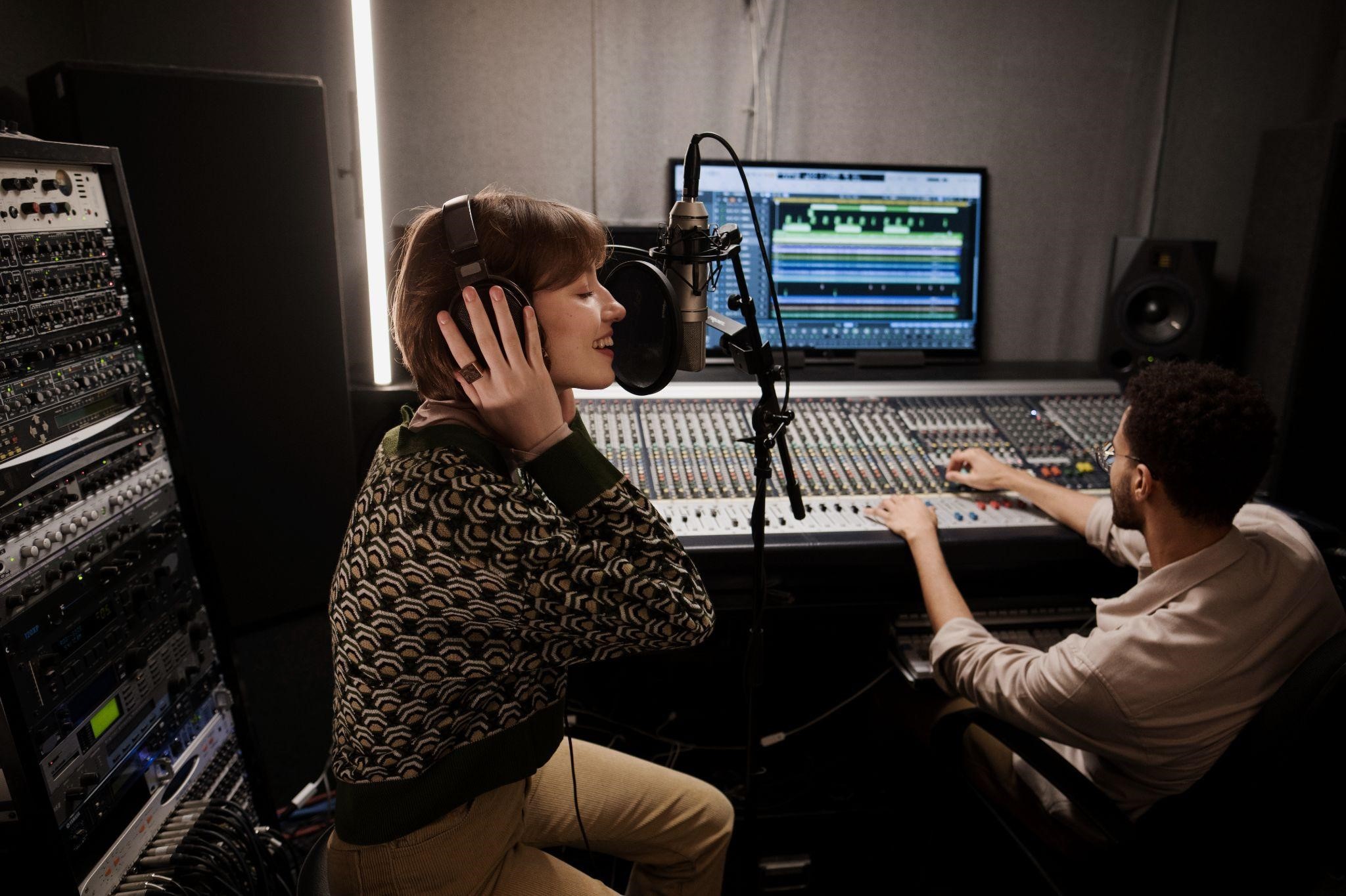 Como as dublagens traduzidas por IA garantem um lugar no coração do consumidor