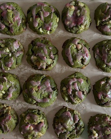 Matcha strawberry cookies on baking sheet