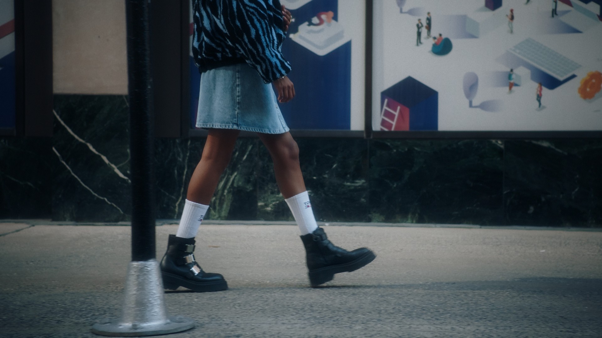 Lady Gaga playing piano