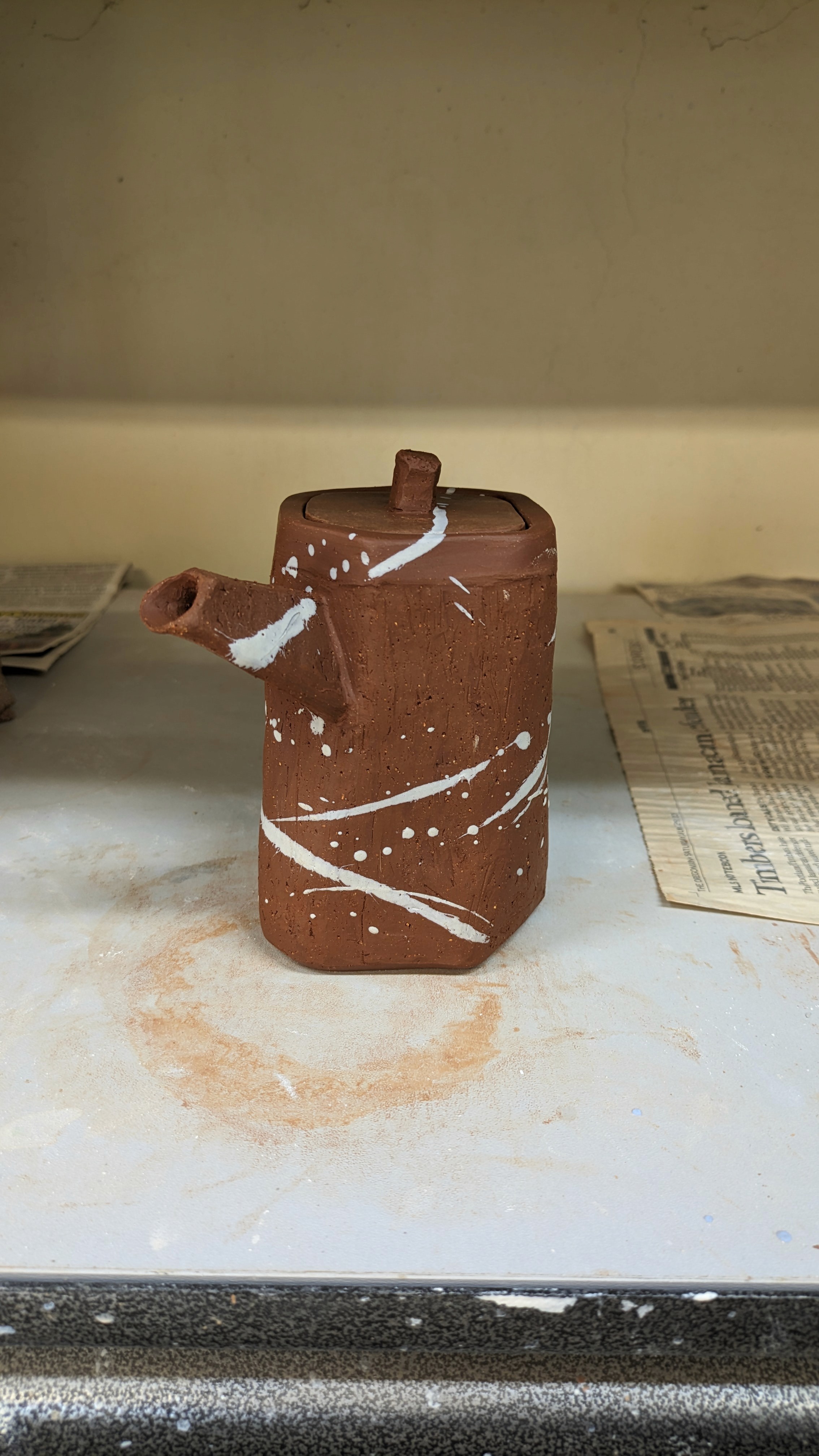 Coach explaining stuff to an athlete