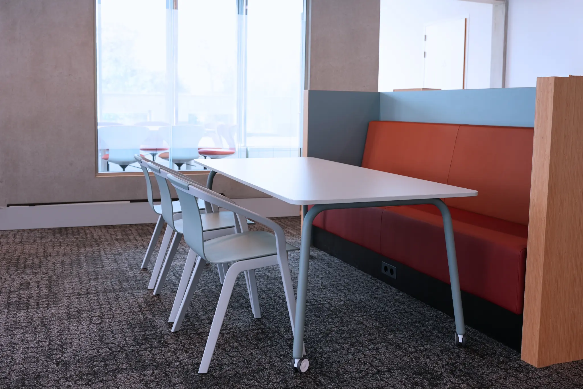 Nieuwe kantoorinrichting Bavinckhouse door Perla