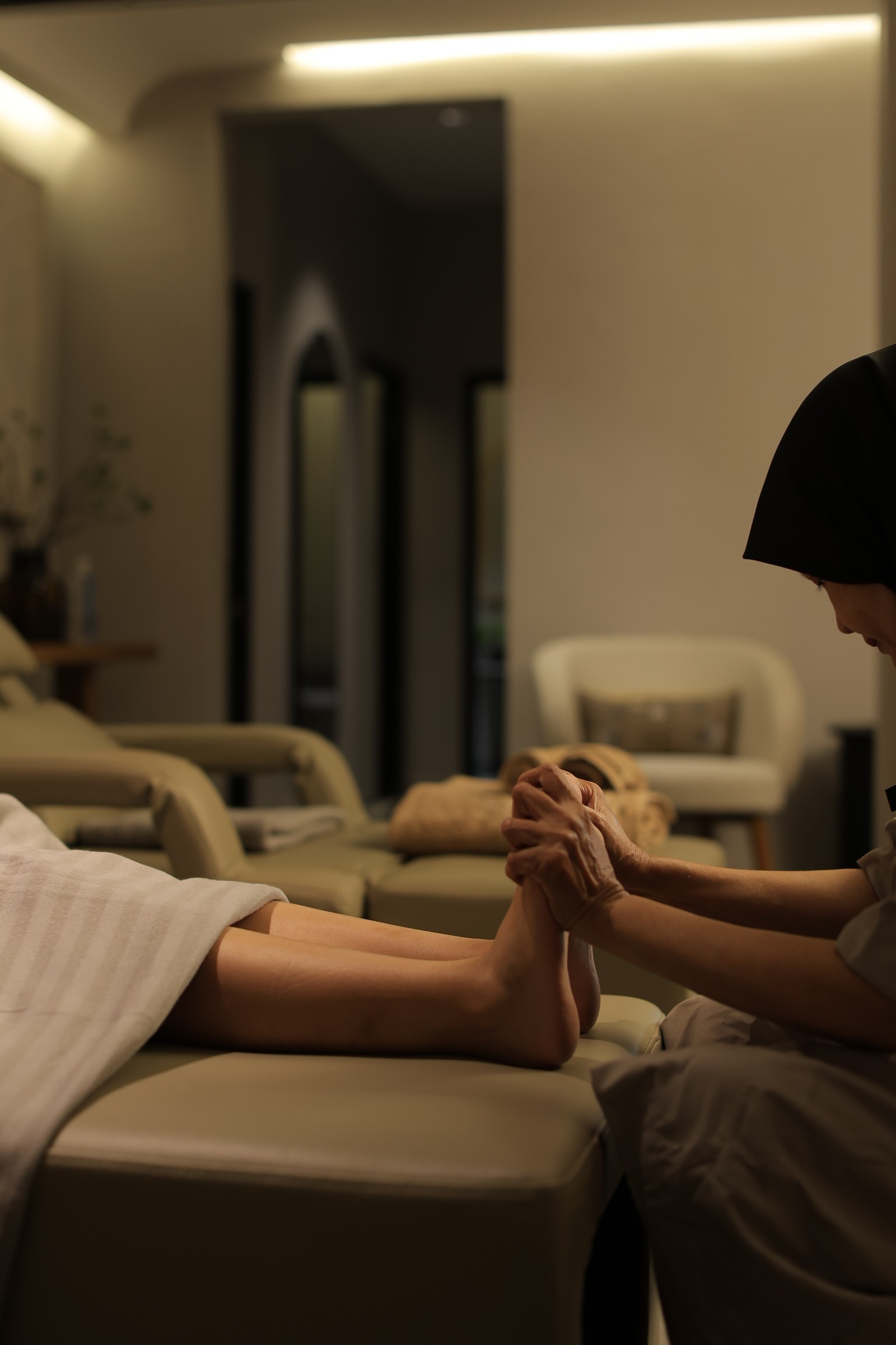 Pijat Refleksi Di Serenity Family Spa