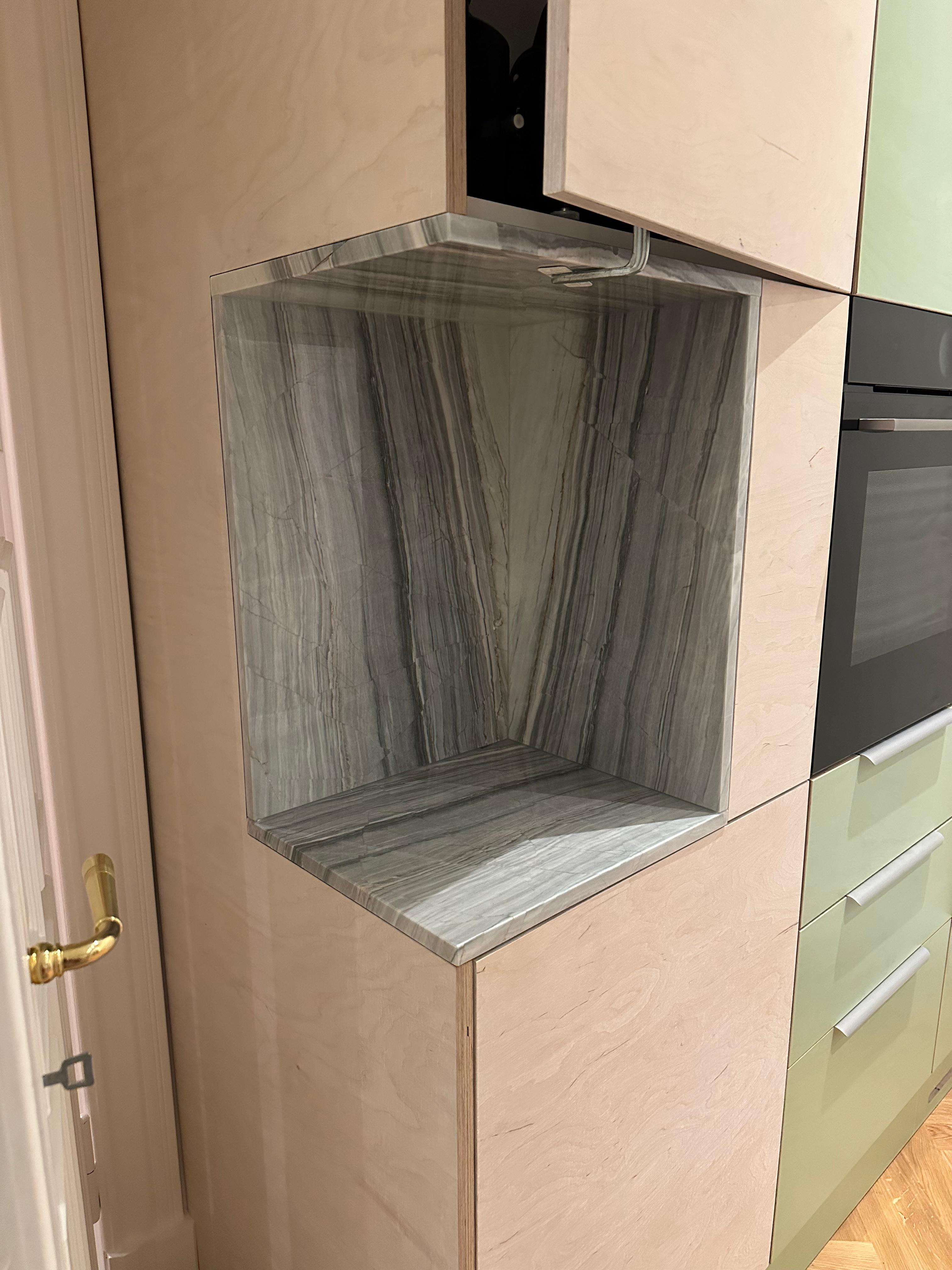 Nische aus Marmor in Berlin Uniiqo Naturstein