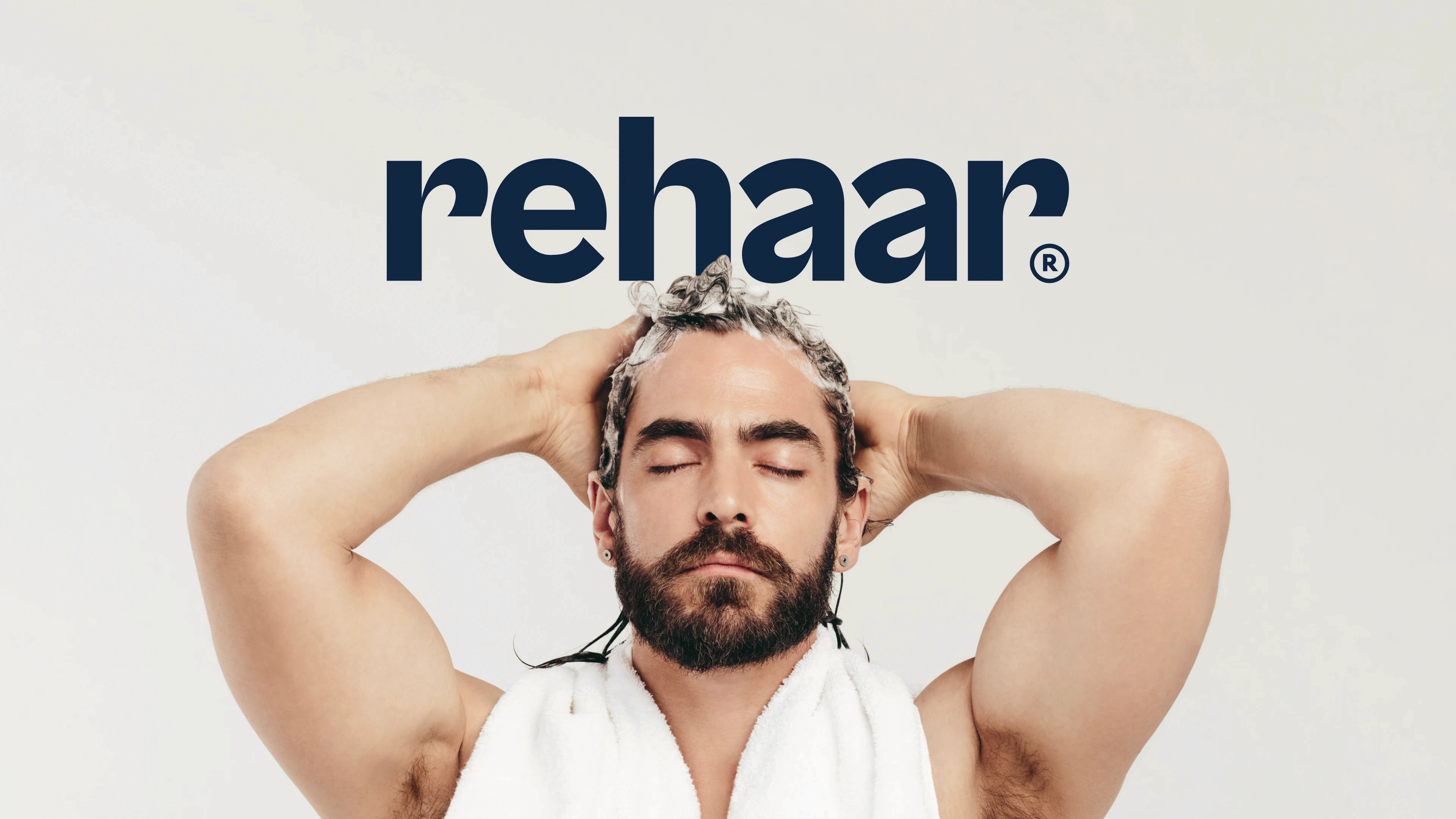 Man washing hair