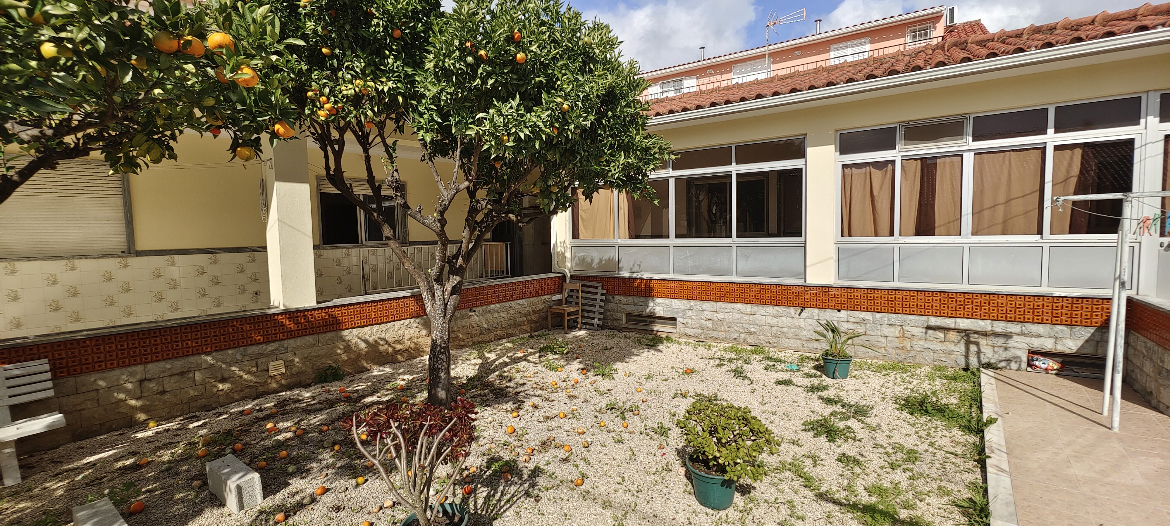 moradia alcoitao para remodelação total