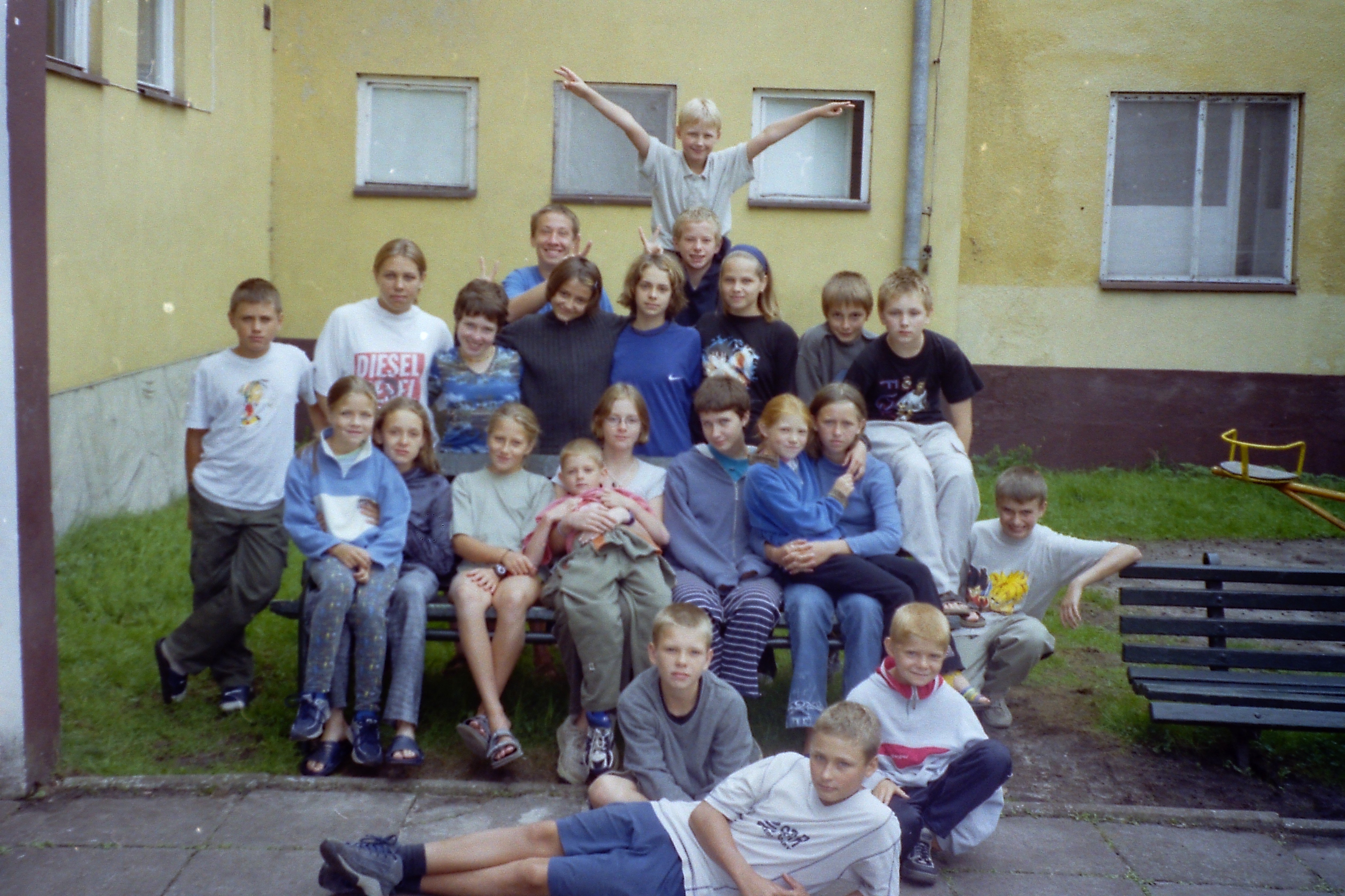 A man standing with Sufboard