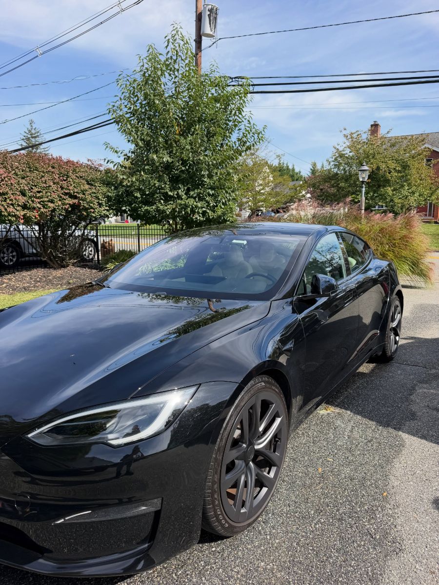 Mobile car detailing packages and service vehicle