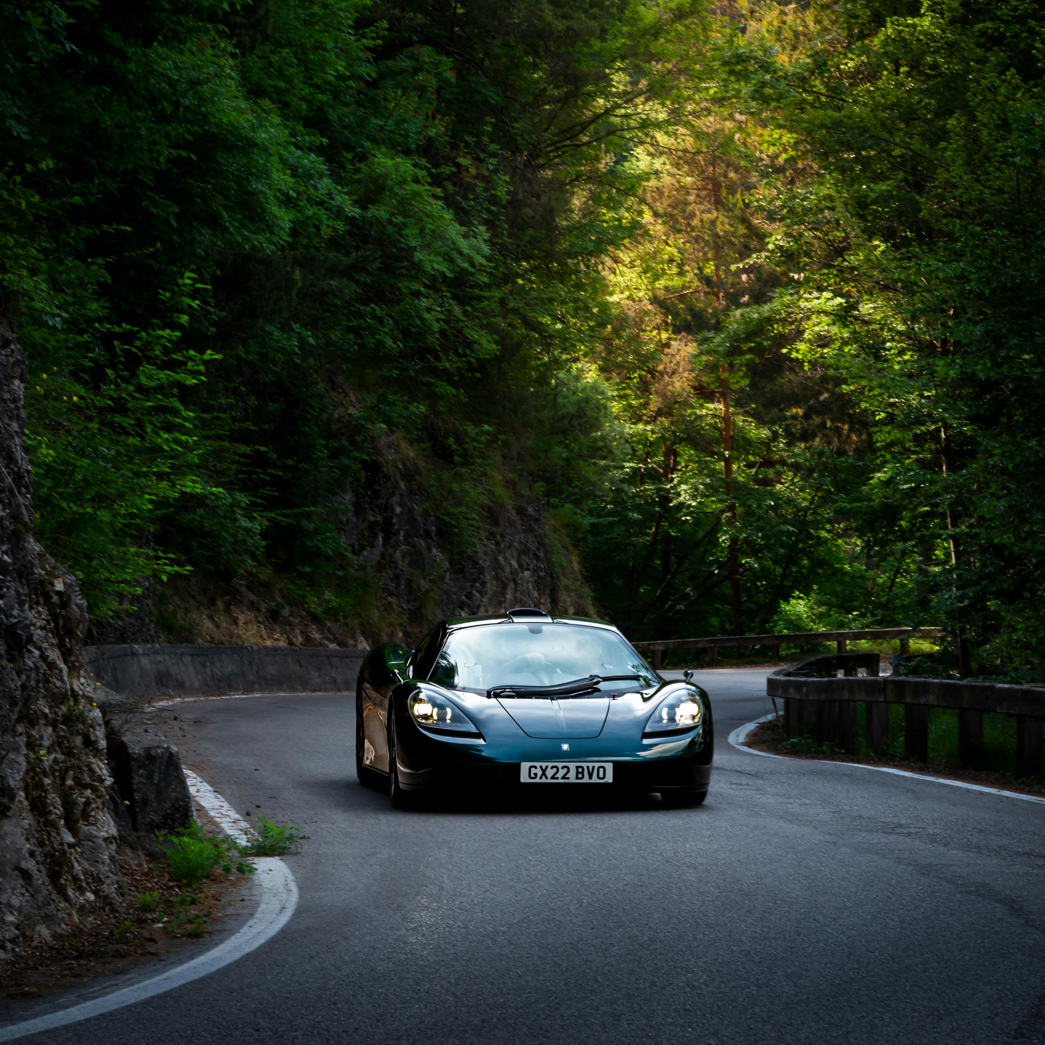 modern hillside home with panoramic views