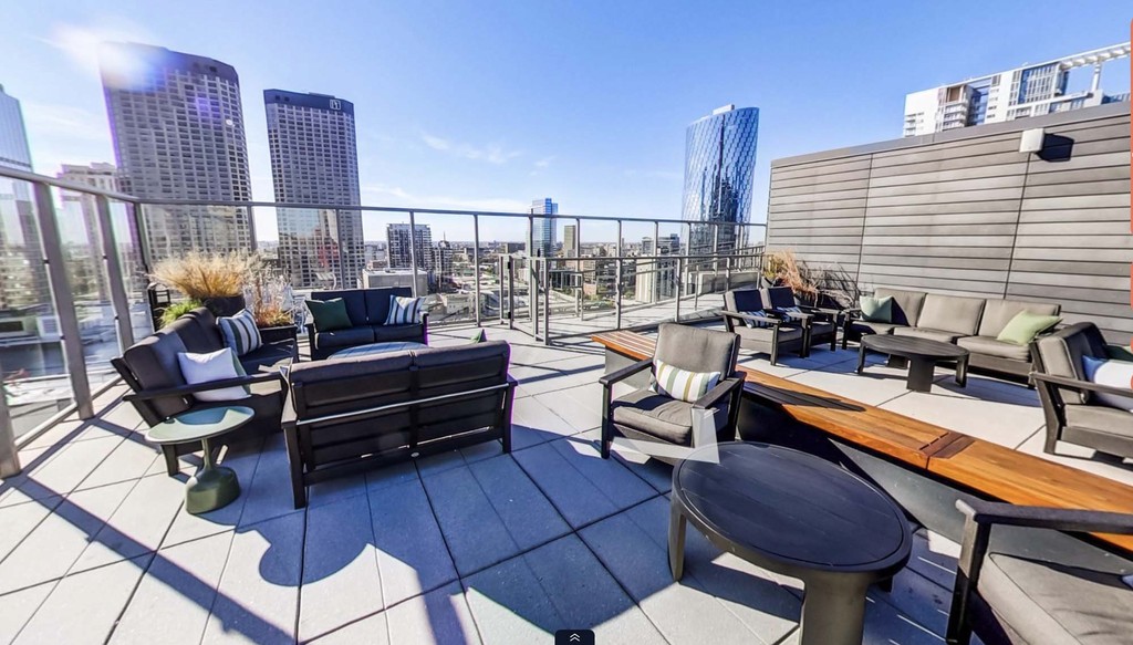 Rooftop deck with views at Catalyst Apartments West Loop Chicago