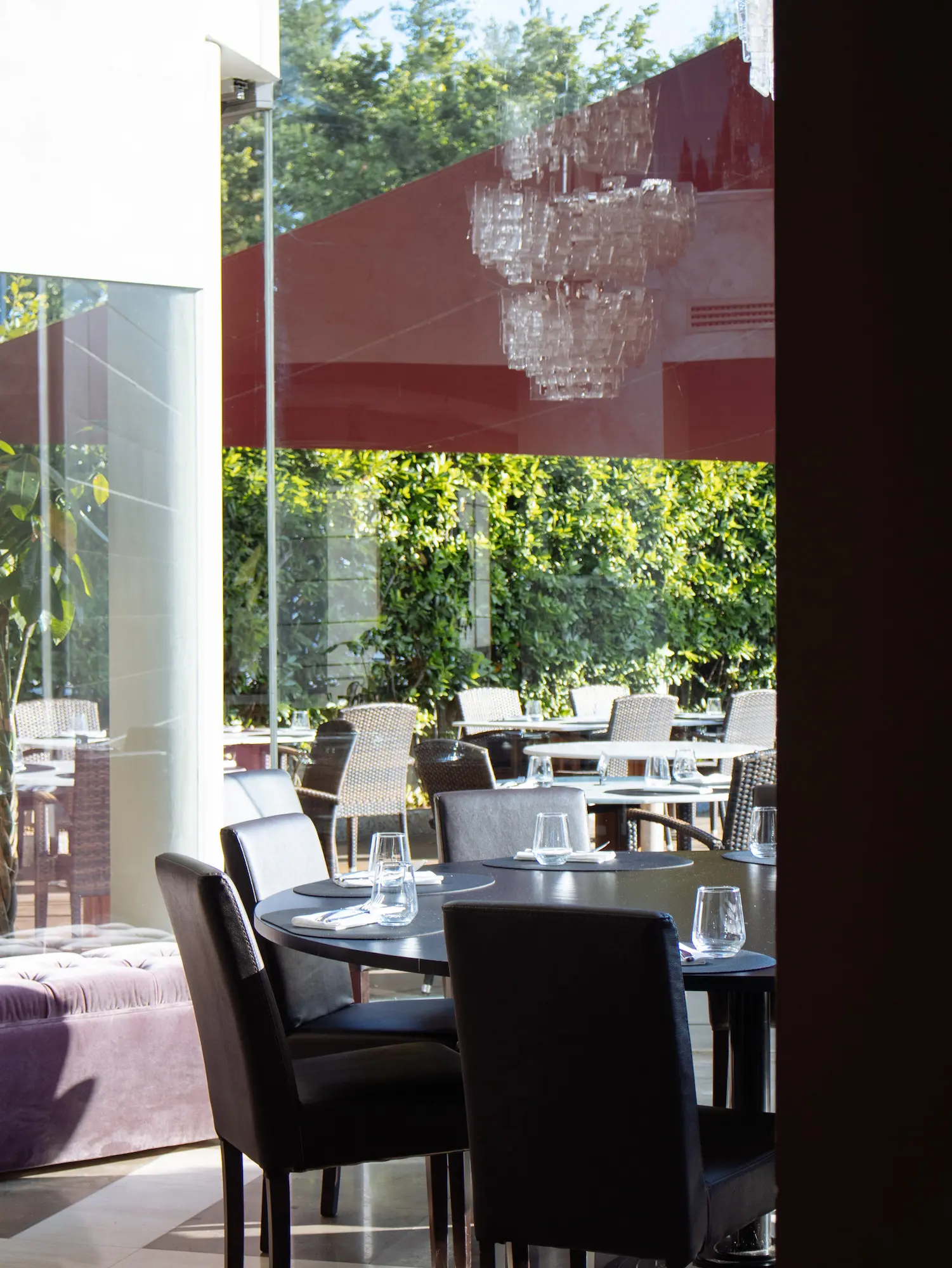 Sala del Ristorante Unico a Cantù allestita per banchetti, eventi privati e ricorrenze in un ambiente curato e accogliente.
