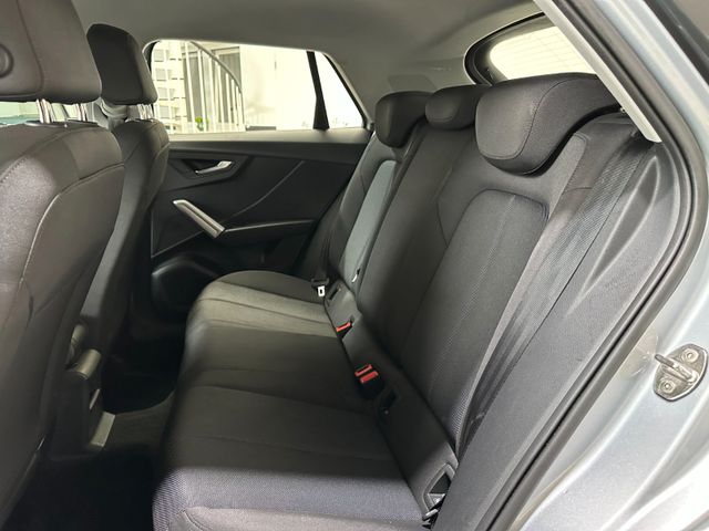 AUDI Q2 2023 SILVER Gebrauchtwagen - Galeriebild 25
