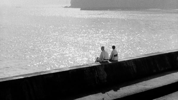 The elderly couple quietly contemplate their children in Tokyo Story