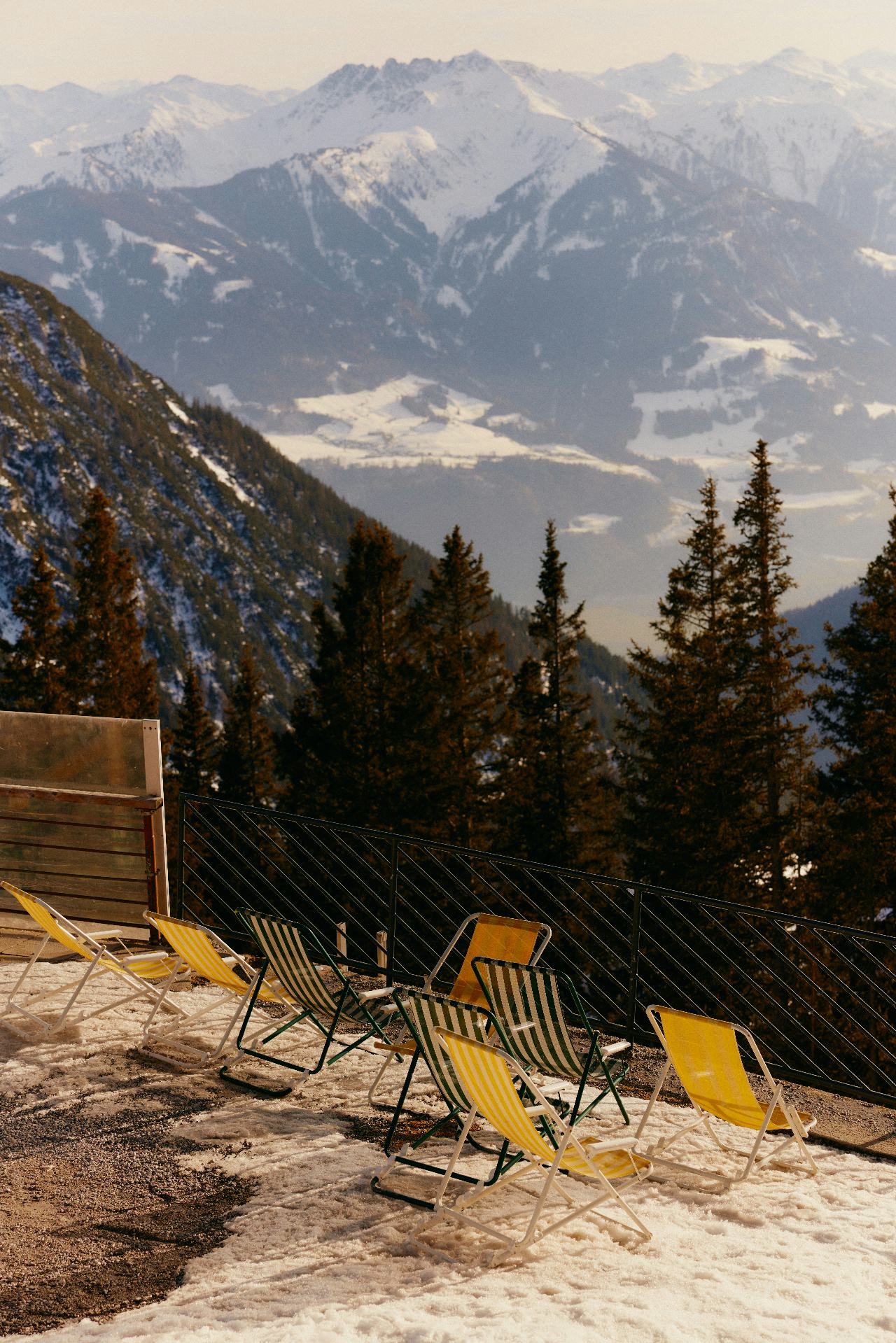 Intuition vs. Data Banner