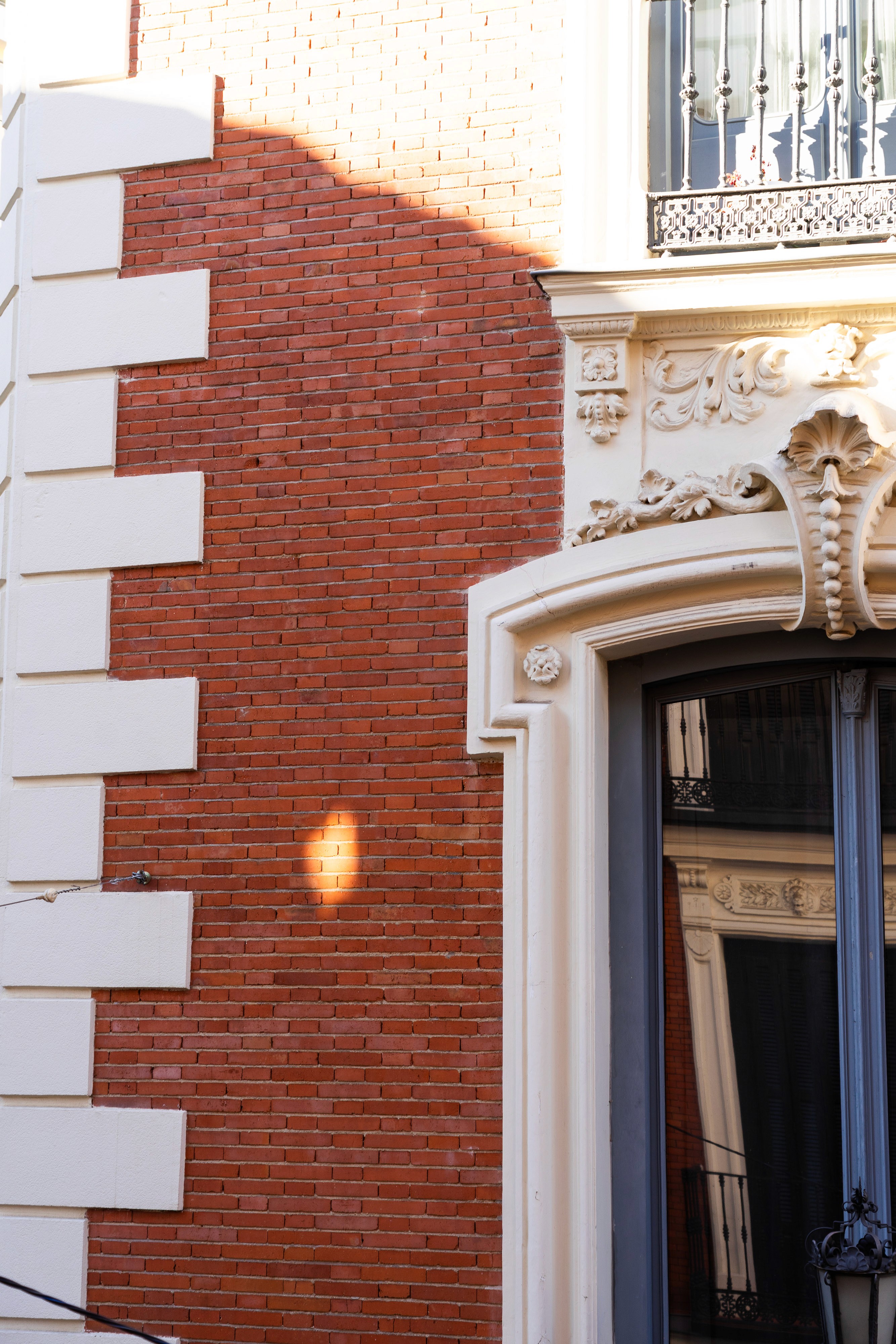 THE SIGNATURE RESIDENCE