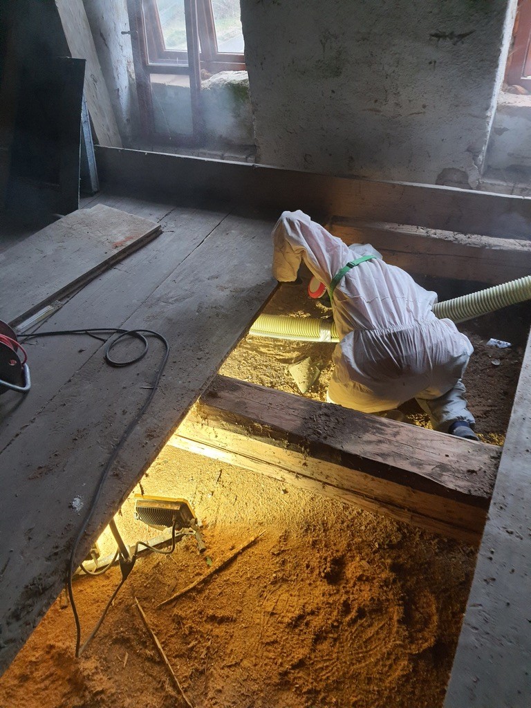 Foukaná celulózová izolace v rekonstrukci podkroví